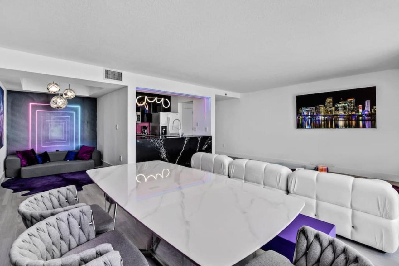 Miami Vice Oceanfront Sky Villa Exterior photo